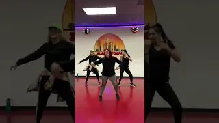 zumba/gatúbela (Remix)/coreografía (Claudia Soto)