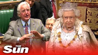 Dennis Skinner HECKLES Black Rod before Queen's Speech