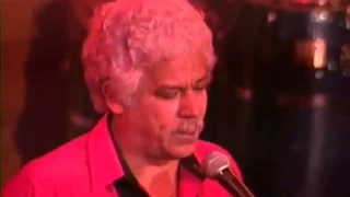 "El Tumbaito" canta Johnny Pacheco y Pete El Conde Rodriguez. Recorded live in NYC.