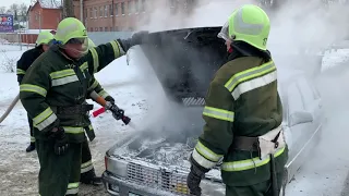 У Шполі рятувальники ліквідували пожежу легкового автомобіля