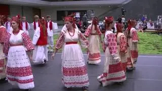 Croatian dance and music - American Zagreb Jr. Tamburitzans