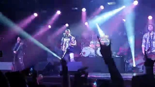 Bullet for my Valentine - 4 Words (To Choke Upon) - Live @ Tropical Butantã, Brazil (24/11/2019)