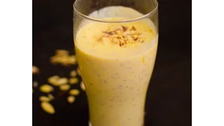 Kesar Badam Doodh / Saffron Almond Milk Smoothie