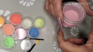 Mixing acrylic powders