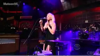 Ellie Goulding - Lights ( Late Show with David Letterman ) 18-1-2012