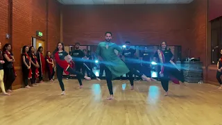 Dupatta Mera | Madhuri Dixit | Karan Pangali choreo | The Fame Game | Netflix India