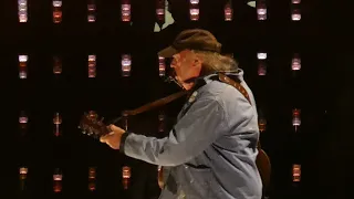 Neil Young - Heart Of Gold @ 2023 Farm Aid . To donate to Farm Aid go to http://give.farmaid.org/