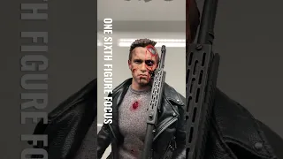 HOT TOYS | T800 TERMINATOR (BATTLE DAMAGED VERSION) | MMS238 | #SHORTS