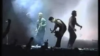 Rammstein, 2001.05.16 - Hamburg - Spieluhr, Zwitter, Weisses Fleisch, Sehnsucht, Asche zu Asche, 3/5