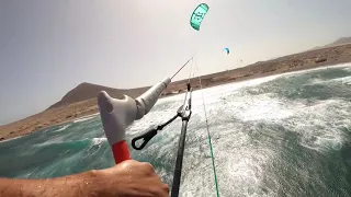 32/38 knots in El Medano 8m North Orbit