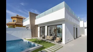 Semi-detached villas with private solarium and pool in Pilar de la Horadada