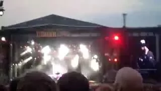 Download Festival 2014 - Linkin Park -  Runaway