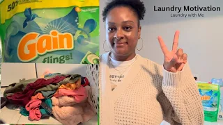 ArielElaine| Mid Week Laundry| Laundry with Me