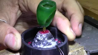 Set a turquoise with the lost wax casting technique