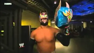 HunicoNegro Attacks Sin Cara Backstage