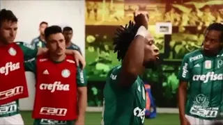 Discurso emocionante do Zé Roberto na sua despedida dos gramados !