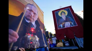 "Do It at Home..."| Russian Flags, Putin Portraits Waved At Serbia Protest Over Europride