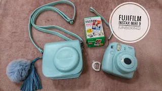 Fujifilm instax mini 9 (Unboxing)