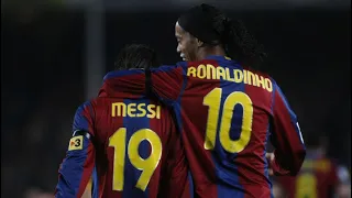 El dia que Ronaldinho Apadrino a Messi👑