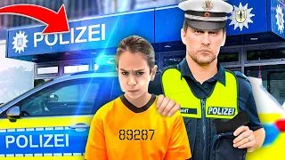 KLEINER JUNGE darf 1 TAG ALLES machen, was POLIZEI VERBIETET👮‍♀️😲