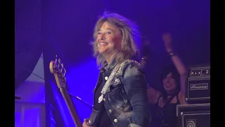 Suzi Quatro & Band - Rocking in the free world - life