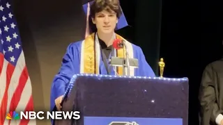 High school valedictorian gives unforgettable graduation speech after personal tragedy