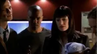 s04e11 [076] - Normal - JJ brings Henry to the BAU
