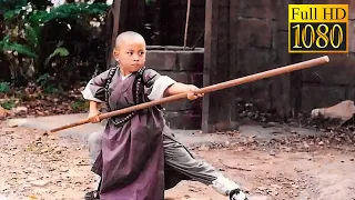 An 8-year-old Shaolin monk uses a broom as a weapon，to fight against the enemy ! #KungFu