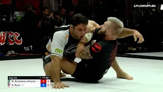 John Danaher passes on the Shoulder Crunch Sumi Gaeshi to Gordon Ryan