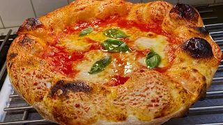 Pizza Napoletana Canotto. Sponge Method first recipe (Part 2: baking)