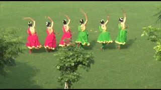 Folk Dance Environment  (आओ दोस्तों तुमको बताएँ ये )Choreography - Sr. Anupriya S.R.A