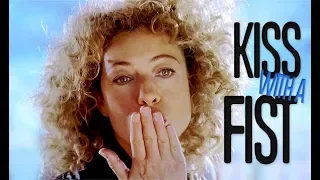 kiss with a fist | river song & the doctor [humor]