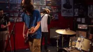 Apart From This - Spinning, live @ BEATDISC RECORDS 26/10/13