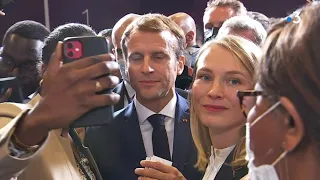 Montpellier : Emmanuel Macron vient écouter et discuter avec les jeunes Africains au Sommet