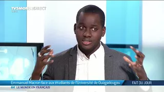 Emmanuel Macron face aux étudiants de l'Université de Ouagadougou