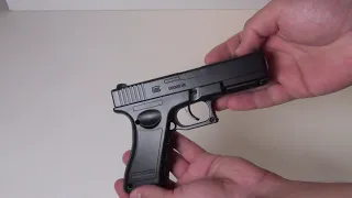 Обзор на игрушечный пистолет Glock 17