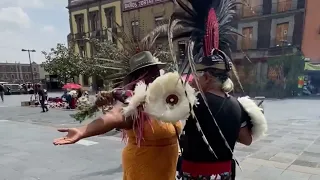 Getting A Spiritual Cleansing in Mexico City | Limpia Espiritual in Zocalo CDMX