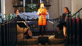 Zenobia synger: Sig nærmer tiden Steen Steensen Blicher