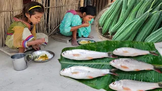 How santali tribe girl cooking & eating RIVER FISH recipe with fresh RIDGE GOURD at noon |Rural Life