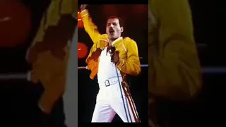 QUEEN en Wembley #freddiemercury #queen #wembleystadium