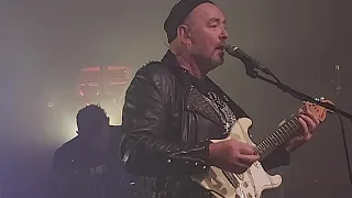 Once around the world. Francis Dunnery It Bites