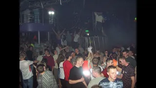 DJ Krecik live at Protector Club Lotnicza Ostrów Wielkopolski || Sylwester 2003 part 4/7