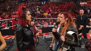 Becky Lynch, Lita y Trish Stratus en Miz TV - WWE RAW 27 de Marzo 2023 Español Latino