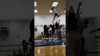 Rating how PAINFUL my Cheerleading Fails are!? #cheer #highschoolcheer #stunts #fails #flyers