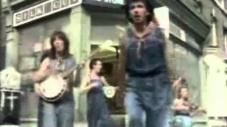 Dexies Midnight Runners - Come On Eileen (Official Music Video)