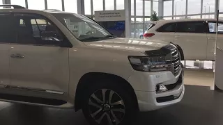 Toyota Land Cruiser Excalibur 2017