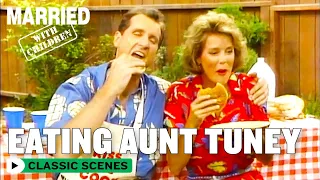 Al Cooks Up Burgers With Marcy's Aunt's Ashes! | Married With Children