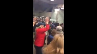 Impromptu DANCE PARTY Breaks Out On The NYC Subway