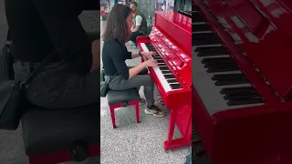 Piano in Yerevan airport❤️