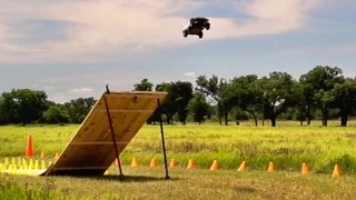 RC Battle | Dude Perfect